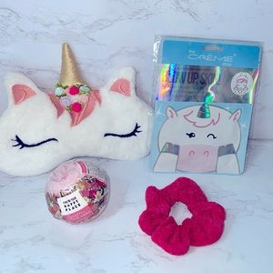 Unicorn bundle sleep mask, bath bomb, scrunchy and face mask. Perfect Xmas gift